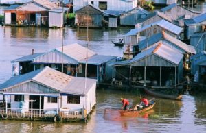 Làng cá bè Châu Đốc