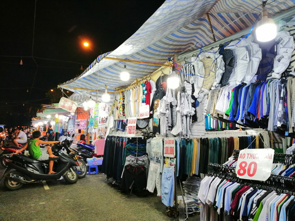 Chợ đêm Ninh Kiều